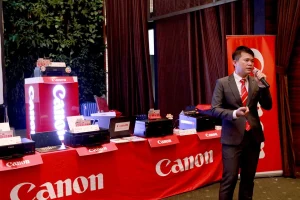 canon 3 1521600193055406617032